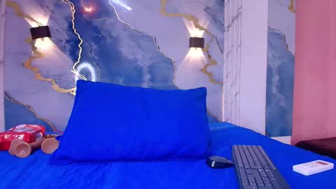 anne  online show from October 23, 2025, 7:23 pm