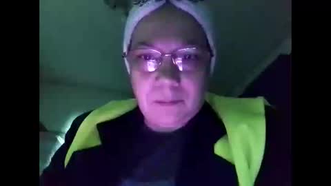 Verybigtits online show from October 11, 2025, 5:11 pm