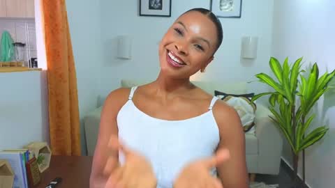 anne_rachel online show from May 22, 2026, 4:56 pm