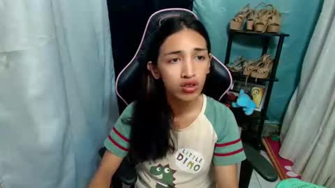 annebisyosa_angela online show from February 13, 2026, 7:59 am
