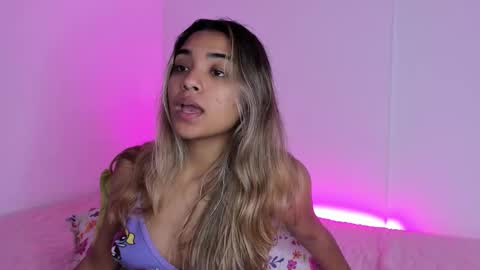 Anne online show from September 22, 2025, 9:22 am