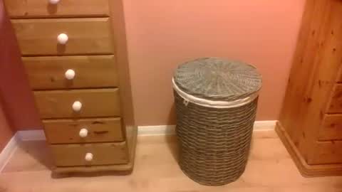 annecharlie online show from November 5, 2025, 8:14 am