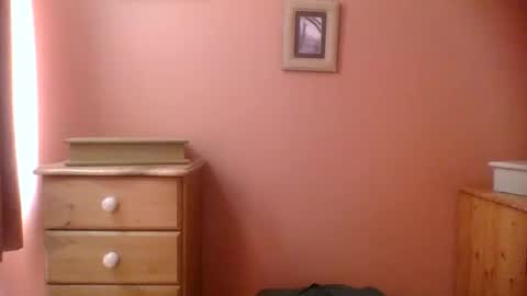 annecharlie online show from November 8, 2025, 8:47 am