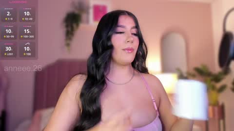 Snapshot of anneee_ chatting on January 29, 2025, 11:51 am Anne online show from January 29, 2025, 11:51 am