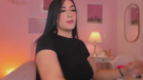 Snapshot of anneee_ chatting on February 26, 2025, 12:36 pm Anne online show from February 26, 2025, 12:36 pm