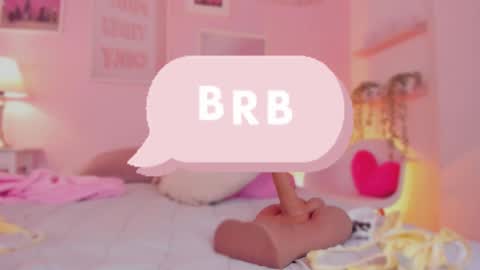 Snapshot of anneee_ chatting on March 7, 2025, 4:44 pm Anne online show from March 7, 2025, 4:44 pm