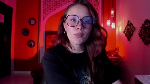 Anne  online show from December 3, 2024, 11:35 pm