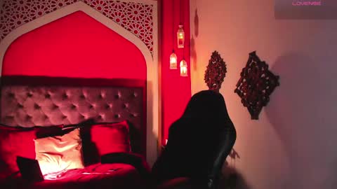 Anne  online show from March 2, 2025, 8:07 pm