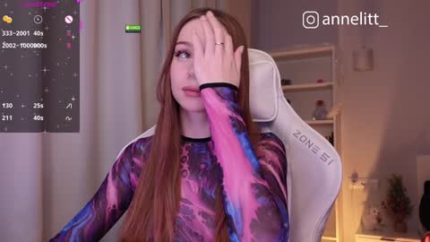 annelitt online show from December 22, 2024, 8:03 pm