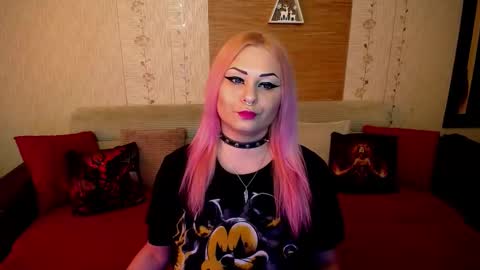 AnnessixReign online show from October 21, 2025, 10:38 am
