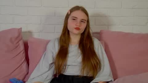 AnnetBennette online show from July 18, 2026, 4:38 am