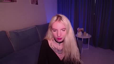 Snapshot of annetenet chatting on September 20, 2025, 2:51 pm Annet online show from September 20, 2025, 2:51 pm