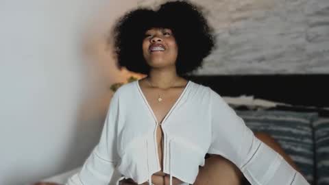 Anneth online show from November 14, 2025, 8:29 pm