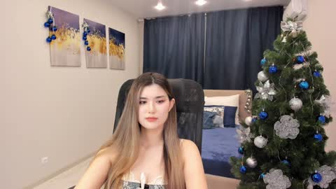 Snapshot of annetli chatting on December 19, 2024, 2:12 am annetli online show from December 19, 2024, 2:12 am