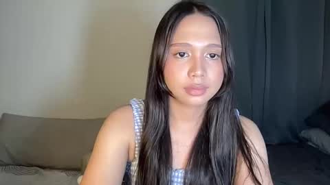 Snapshot of annette_03 chatting on October 12, 2025, 2:27 pm Annette 03 online show from October 12, 2025, 2:27 pm