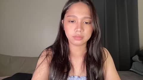 Snapshot of annette_03 chatting on November 4, 2025, 12:15 pm Annette 03 online show from November 4, 2025, 12:15 pm