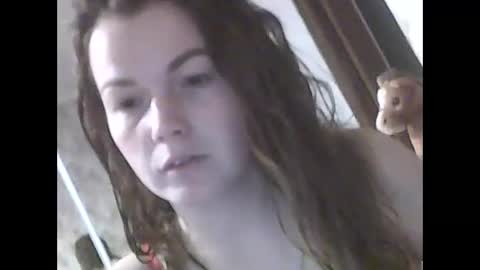 AnnetteLeah online show from November 10, 2025, 9:25 pm