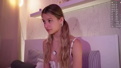 Anne online show from September 27, 2025, 7:19 pm