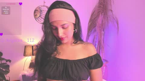 Snapshot of anngel_1 chatting on January 1, 2025, 10:24 pm Angel online show from January 1, 2025, 10:24 pm