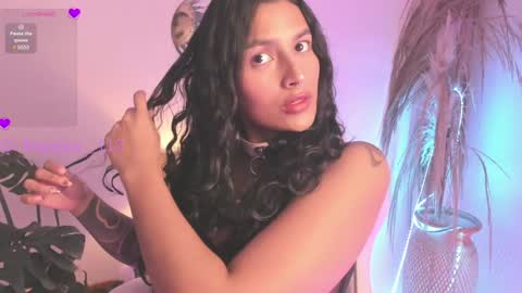 Snapshot of anngel_1 chatting on February 1, 2025, 10:23 pm Angel online show from February 1, 2025, 10:23 pm