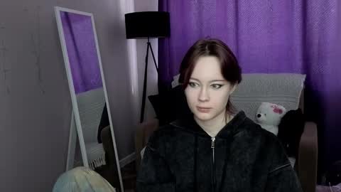 Anni online show from March 6, 2026, 7:05 am