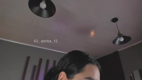 annie_barozzi online show from November 17, 2025, 1:28 pm