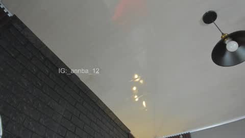 annie_barozzi online show from December 15, 2025, 1:04 pm