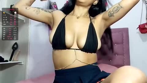 annie online show from March 6, 2025, 5:33 pm