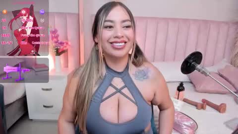 Snapshot of annie_karlsson__ chatting on October 3, 2025, 6:54 am   online show from October 3, 2025, 6:54 am