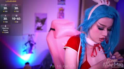 Snapshot of annie_may_may chatting on December 22, 2024, 1:55 pm Annie May   online show from December 22, 2024, 1:55 pm