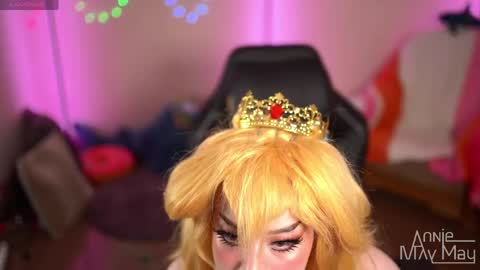 Annie May   online show from April 12, 2026, 1:16 pm