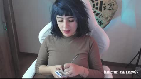 JEANNE no olvides seguirme dont forget follow me  uu online show from February 20, 2025, 10:04 pm
