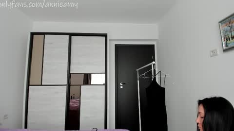 Annie online show from June 12, 2026, 12:37 pm