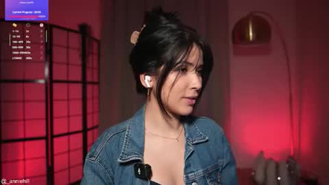 anniehillofficial_ online show from February 7, 2026, 9:18 pm