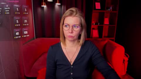 Annie online show from February 2, 2026, 6:23 am