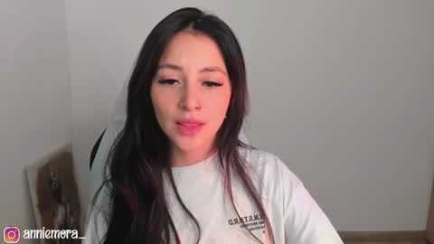 Annie online show from January 8, 2025, 2:14 am