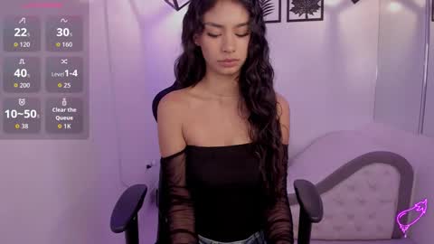 Snapshot of anniie_evans1 chatting on September 29, 2025, 3:06 pm Annie Evans  online show from September 29, 2025, 3:06 pm