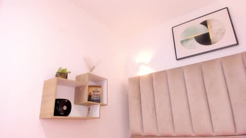 Snapshot of anniie_queen chatting on January 9, 2025, 3:04 am Annie Queen online show from January 9, 2025, 3:04 am