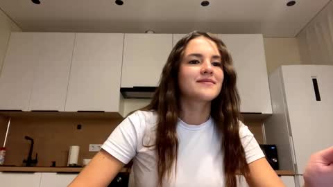 Leila Bruno online show from September 10, 2025, 6:41 pm