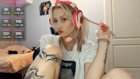 Kate online show from September 11, 2025, 8:14 am