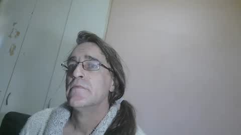 annitsx online show from July 26, 2026, 9:27 am