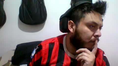 lion kennedy independent model moderator online show from September 26, 2025, 2:04 am