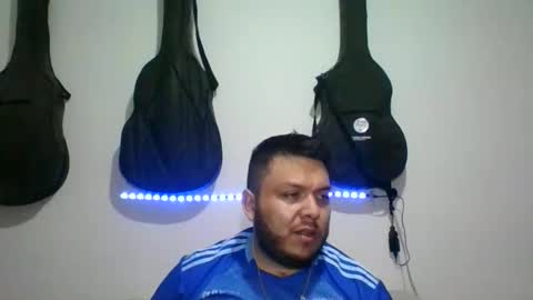 lion kennedy independent model moderator online show from October 26, 2025, 3:23 am