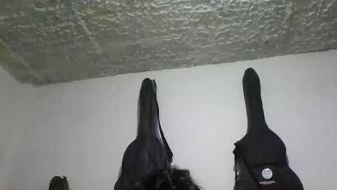 lion kennedy independent model moderator online show from November 27, 2025, 2:57 am