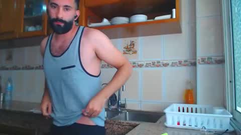 adrenalinE online show from September 29, 2025, 2:55 pm