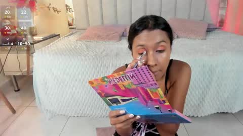 Snapshot of anny_kiut chatting on May 13, 2026, 11:18 am ANNY online show from May 13, 2026, 11:18 am