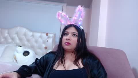 ANNY LOUIS online show from December 10, 2024, 6:33 am