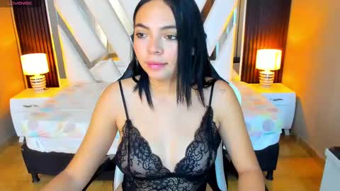 Snapshot of anny_petiitee chatting on September 18, 2025, 11:56 am anny online show from September 18, 2025, 11:56 am