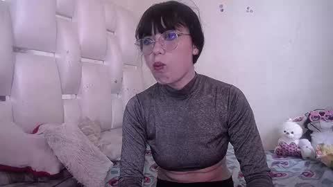 Anny  online show from September 16, 2025, 3:13 pm