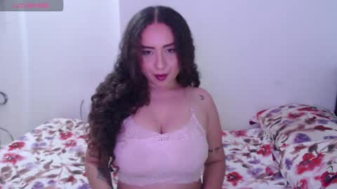Snapshot of anny_riveraa chatting on February 16, 2026, 12:29 am Anny online show from February 16, 2026, 12:29 am